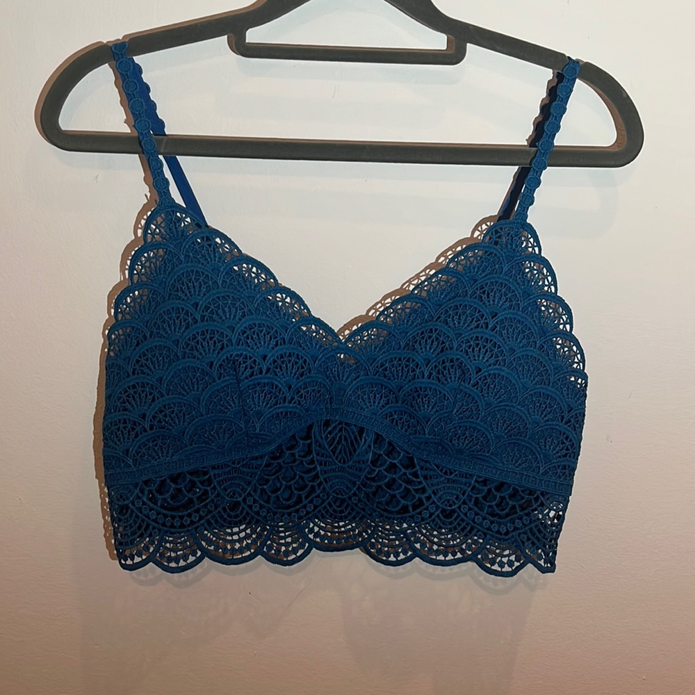 ‘Astylish’ Lace Bralette